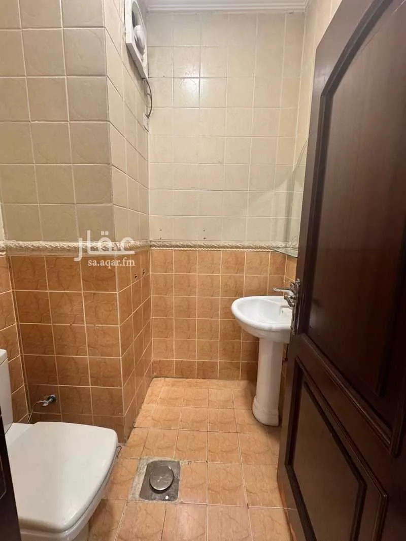 3 bedroom apartment in Al Naeem 4