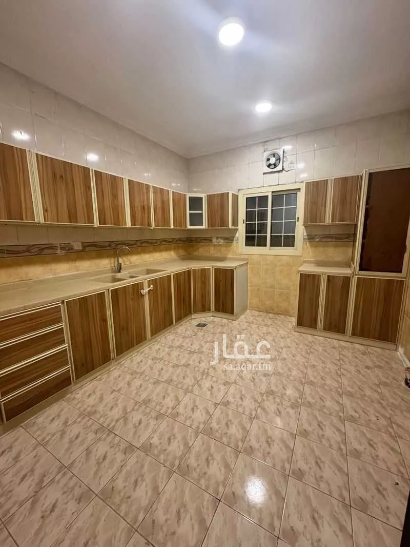 3 bedroom apartment in Al Naeem 6