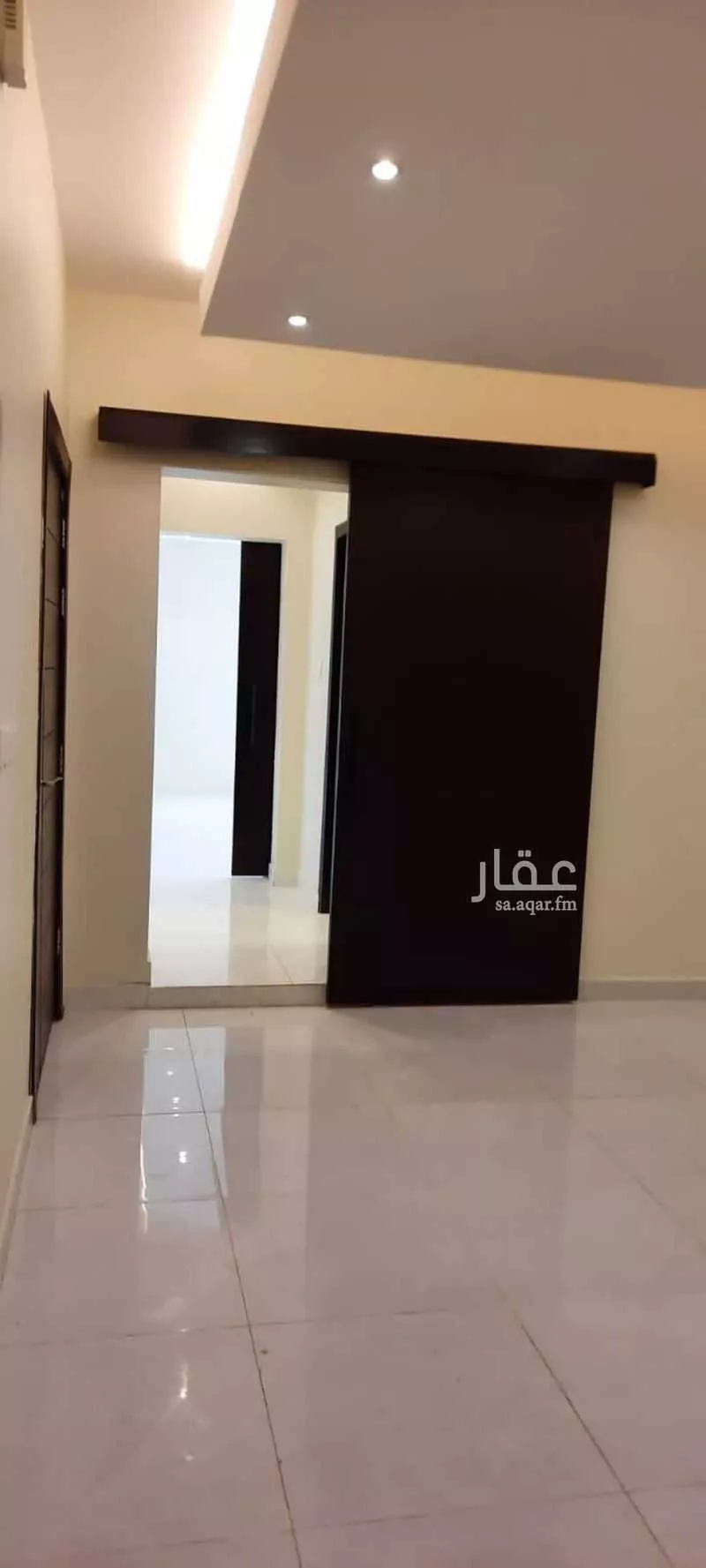 دور 4 غرف في الأمواج 12