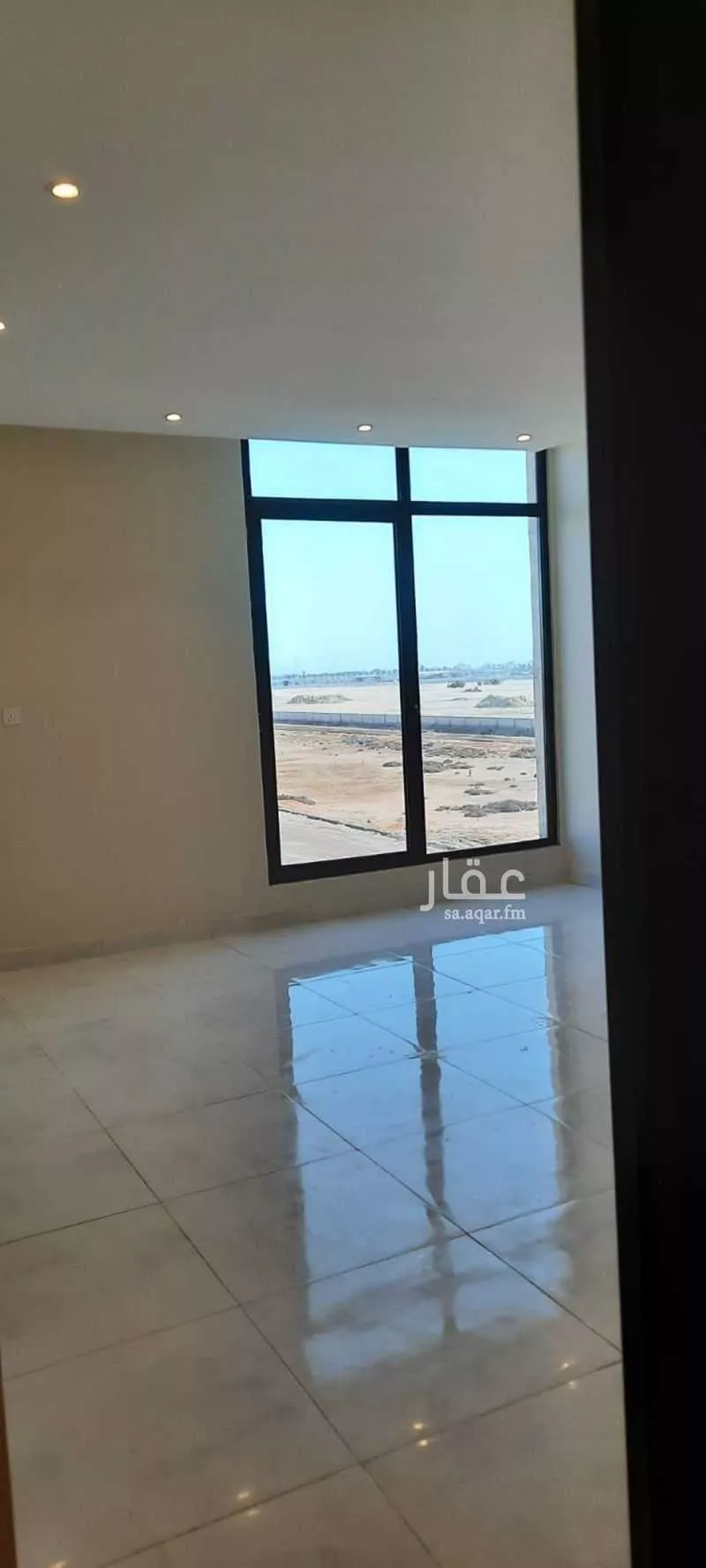 دور 4 غرف في الأمواج 9