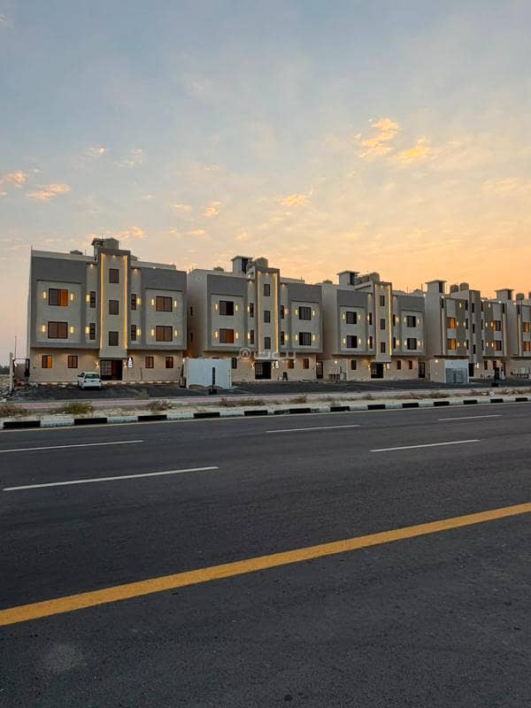 4 bedroom apartment in Ash Shulah, Eastern Province 2