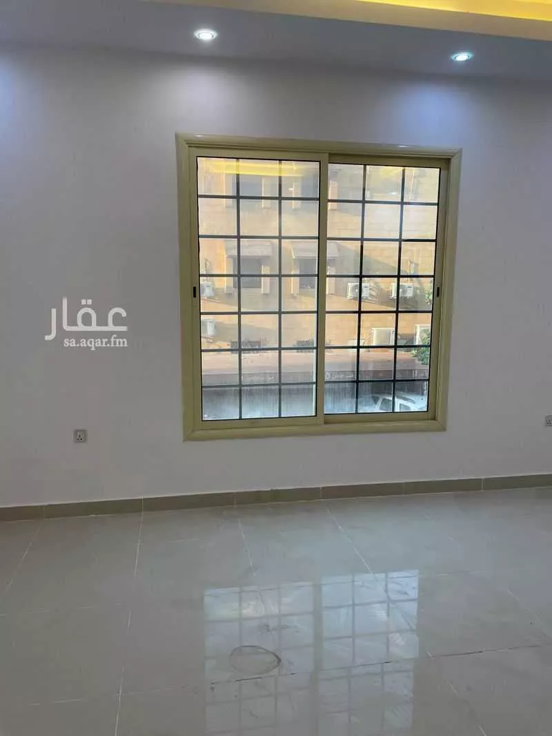 3 bedroom apartment in Al Rawdah 5