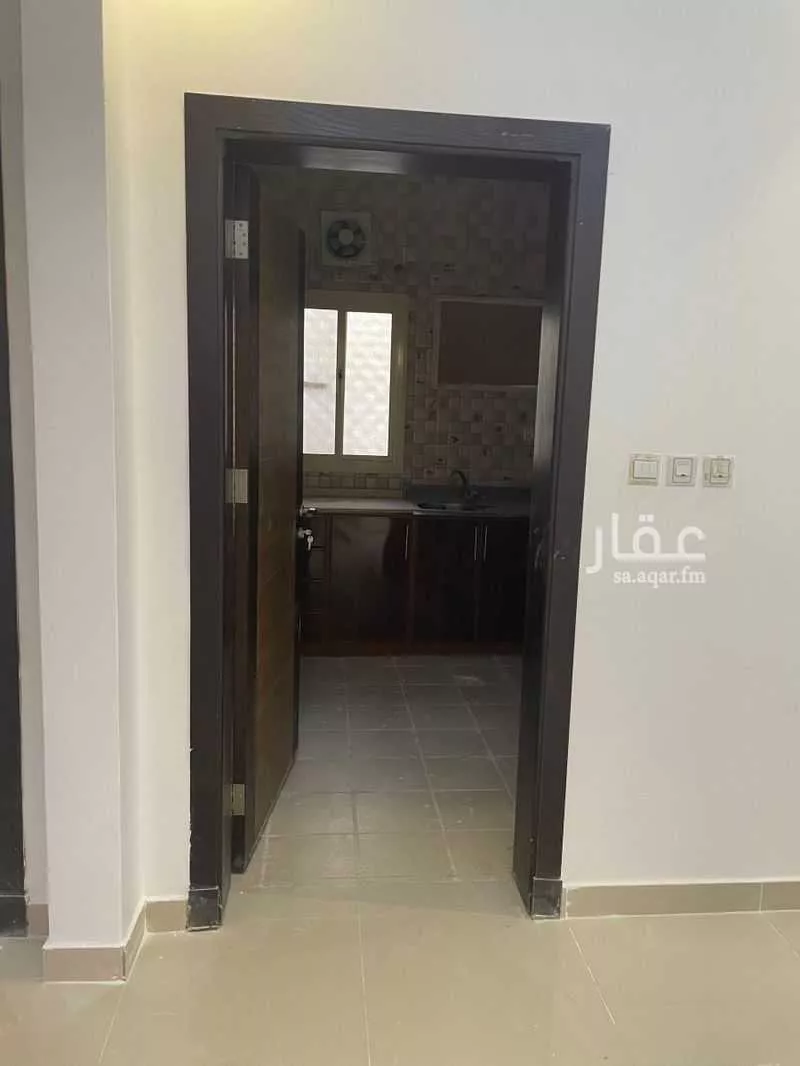 3 bedroom apartment in Al Rawdah 6