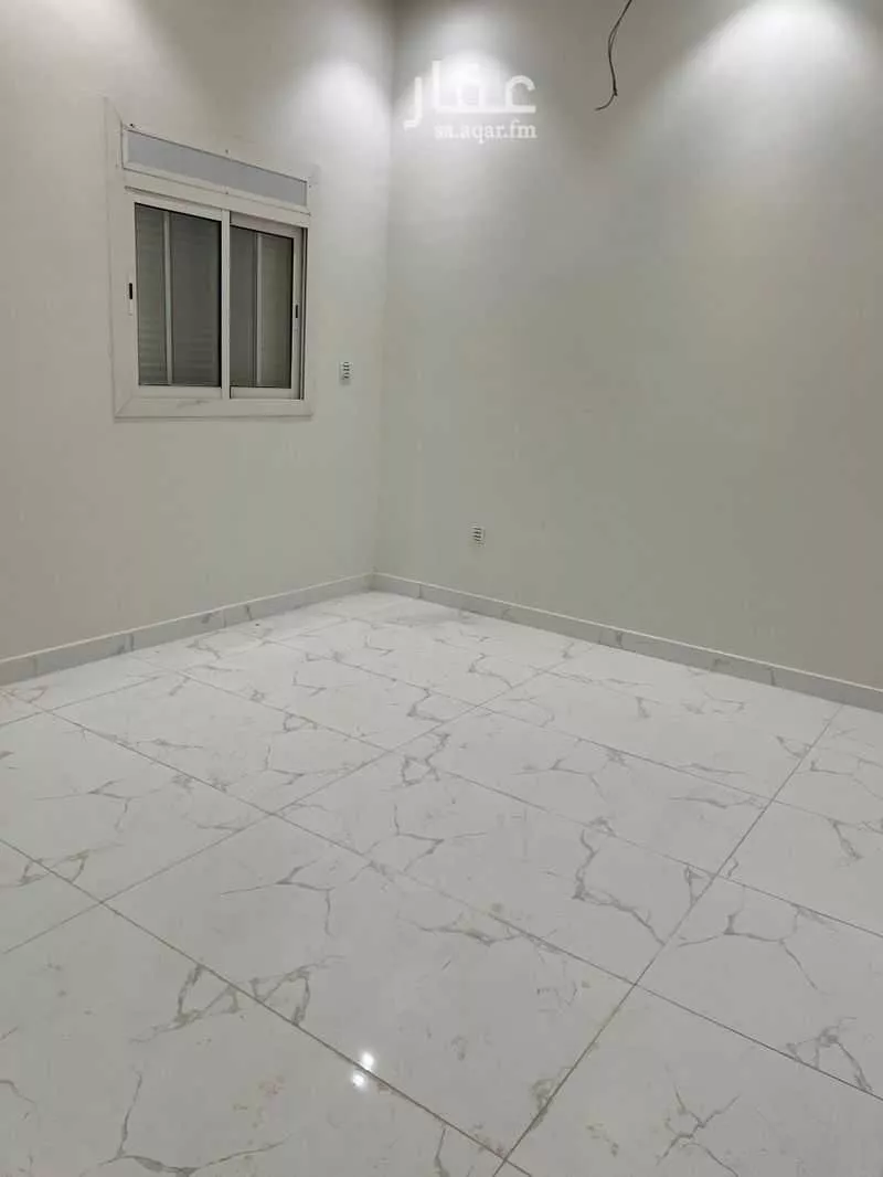 2 bedroom apartment in Az Zomorod 3