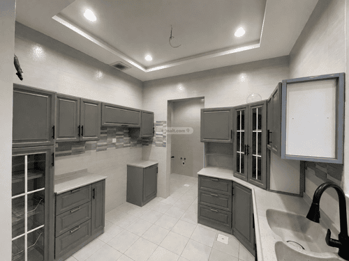 3 bedroom apartment in Al Sawari, Jeddah 20