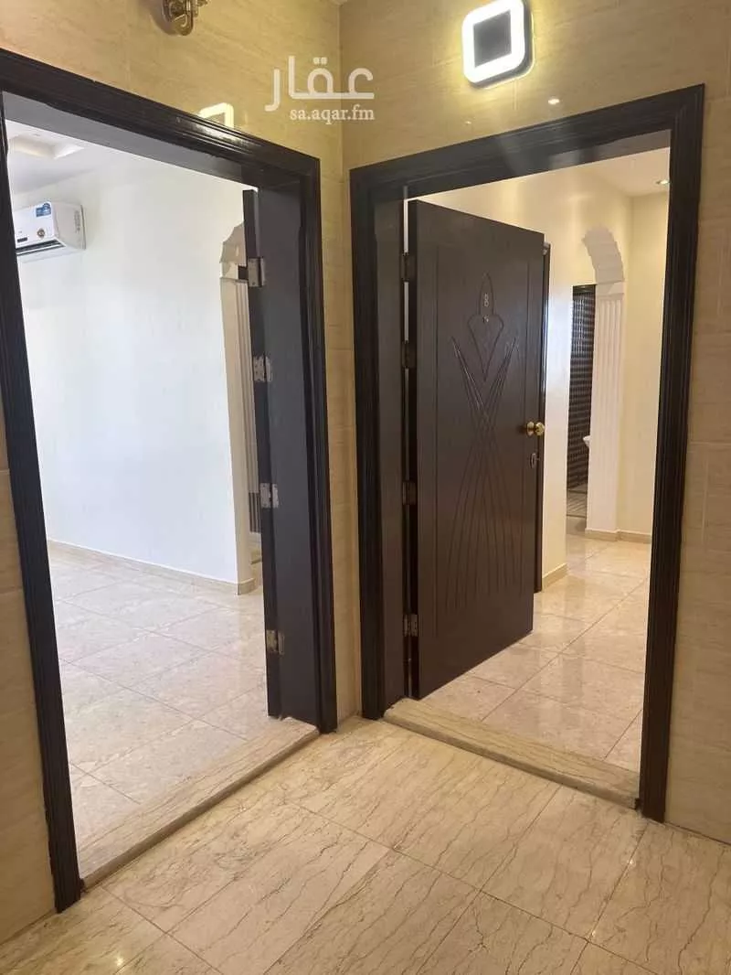 2 bedroom apartment in Al Rawdah 6