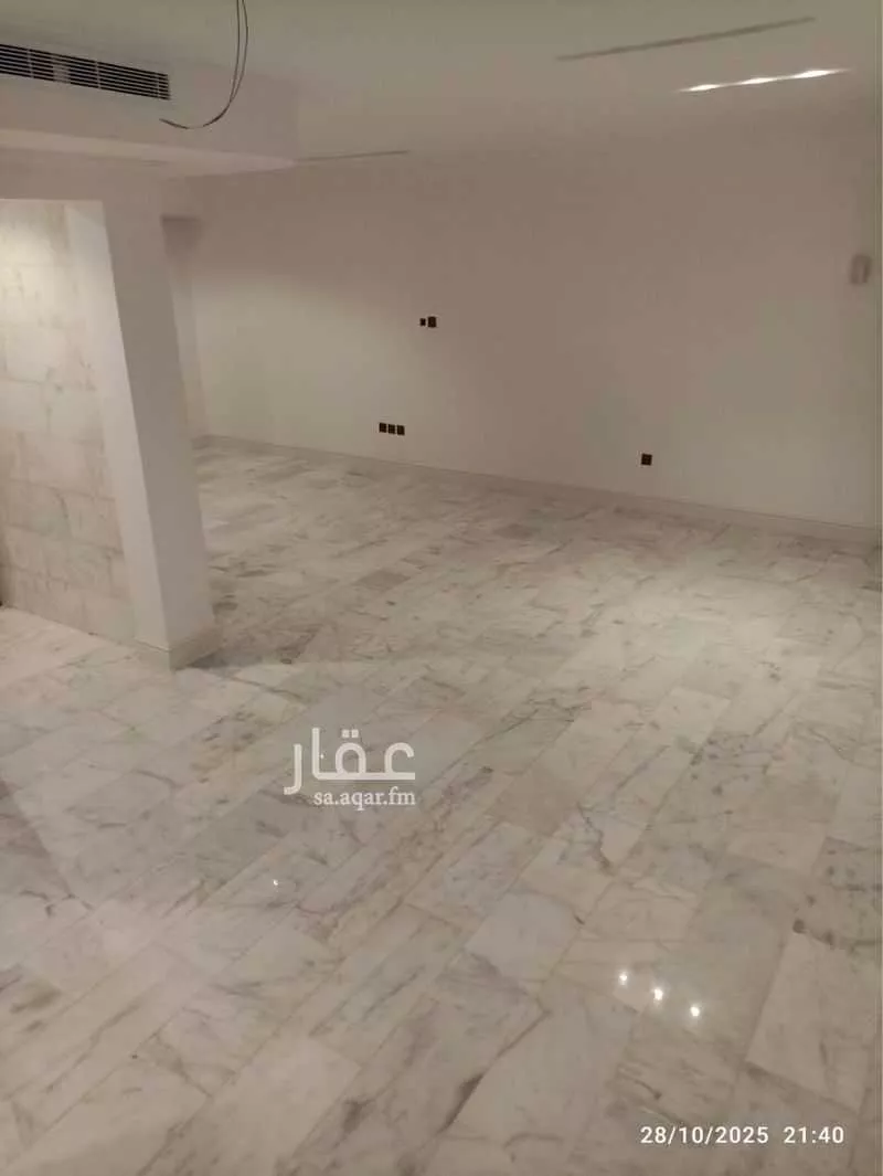 2 bedroom apartment in Al Shiraa 7