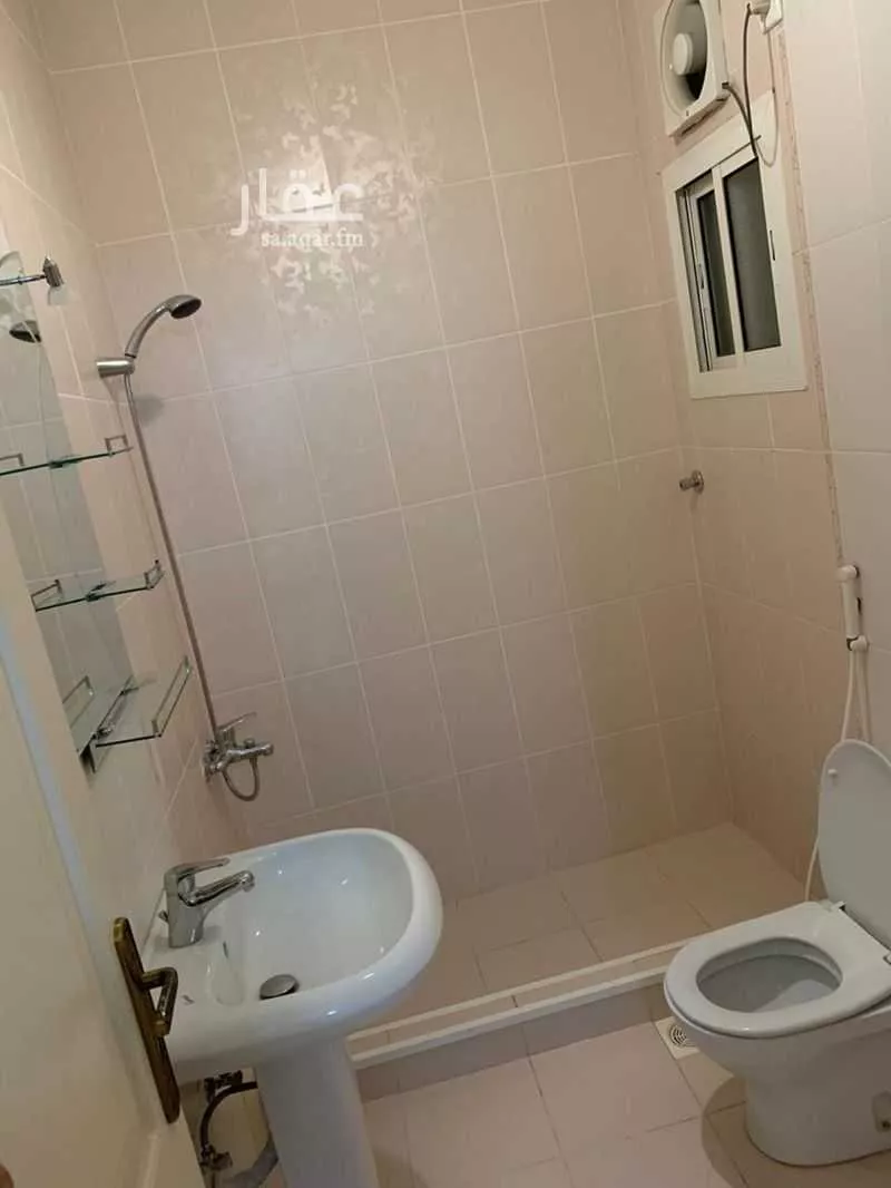 3 bedroom apartment in Al Hamdaniyah 18