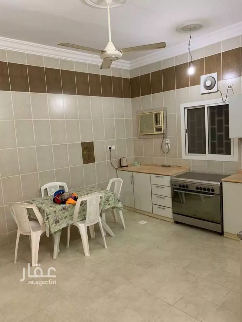 3 bedroom apartment in Al Hamdaniyah 19