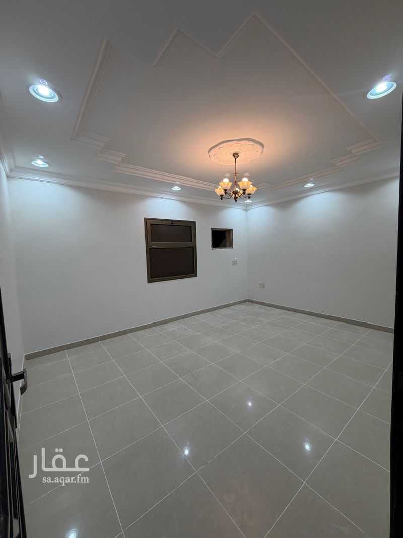 4 bedroom apartment in Taibah, Eastern Province 2