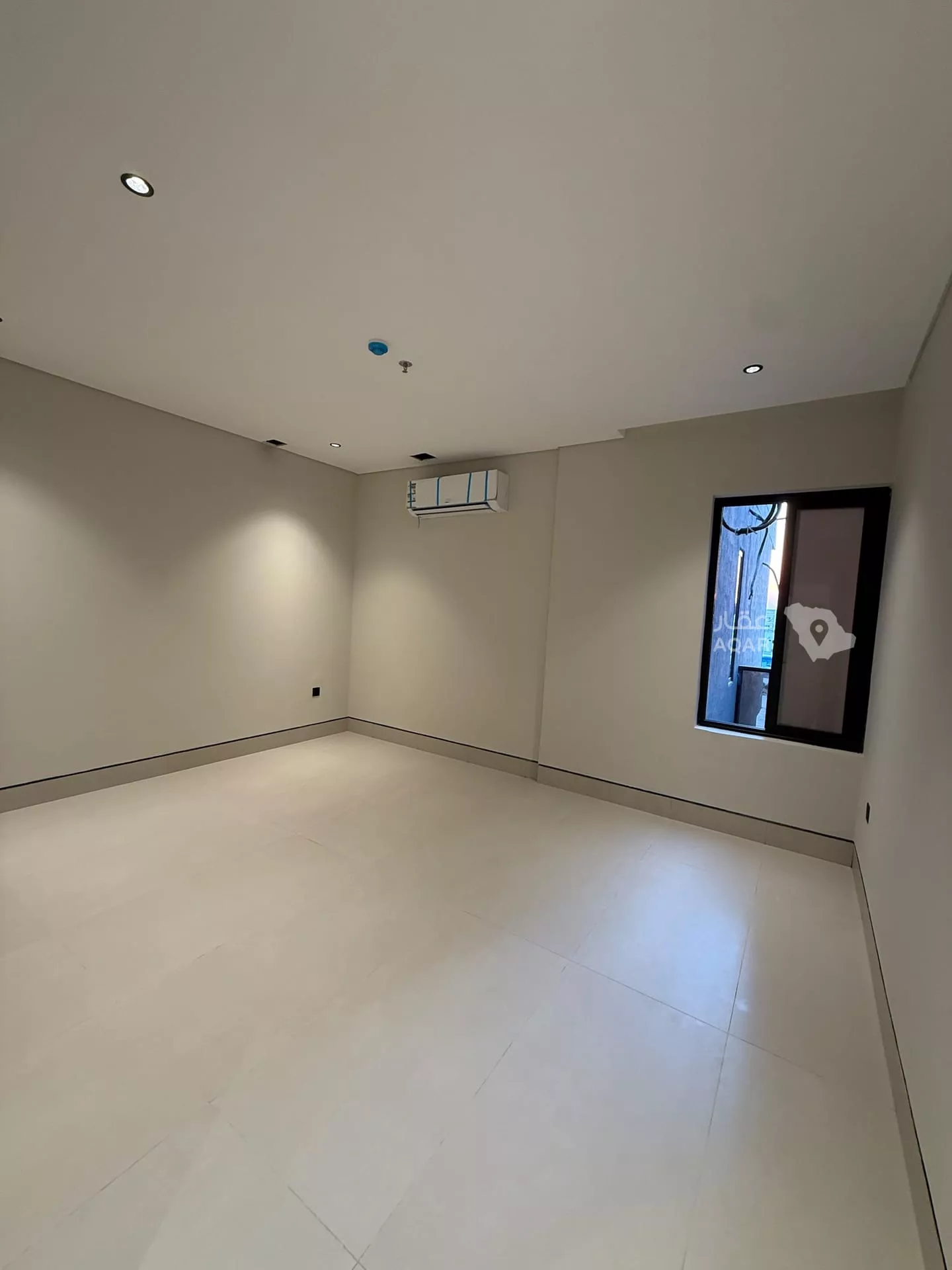 3 bedroom apartment in Az Zuhur, Eastern Province 8
