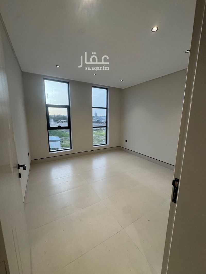 4 bedroom apartment in Al Manar, Eastern Province 12