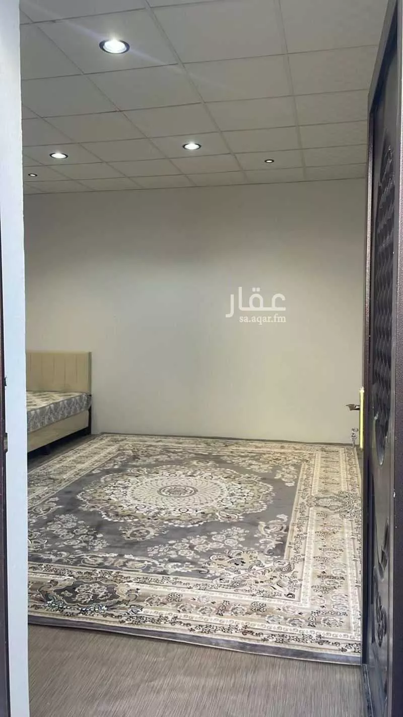 شقة في طيبة