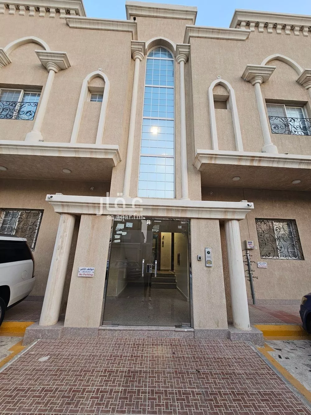 3 bedroom apartment in Al Qashlah, Eastern Province 2