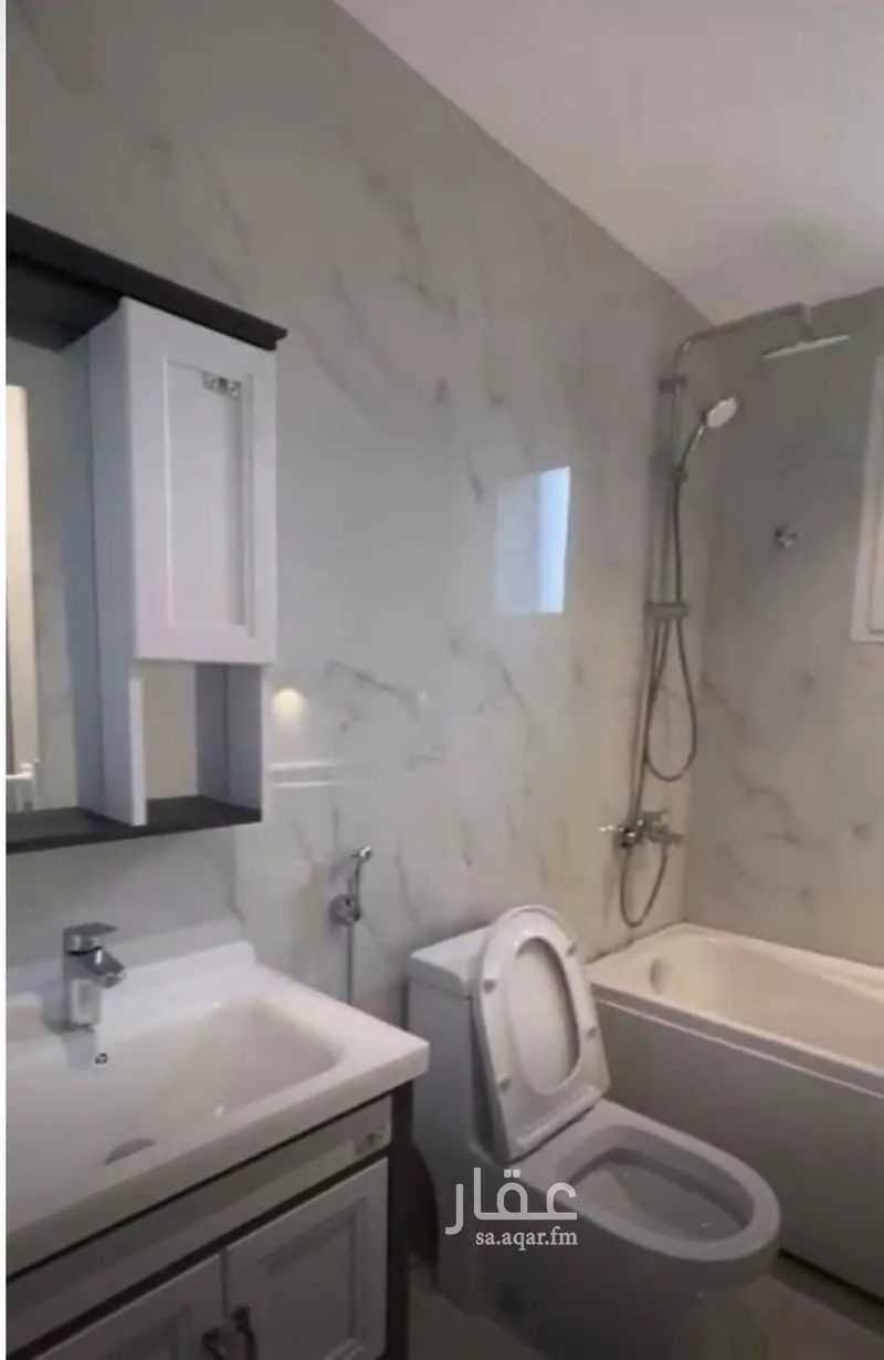 3 bedroom apartment in Hajar, Eastern Province 6