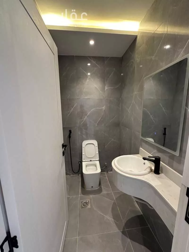 3 bedroom apartment in Mukhtat Al Musa, Jeddah 8