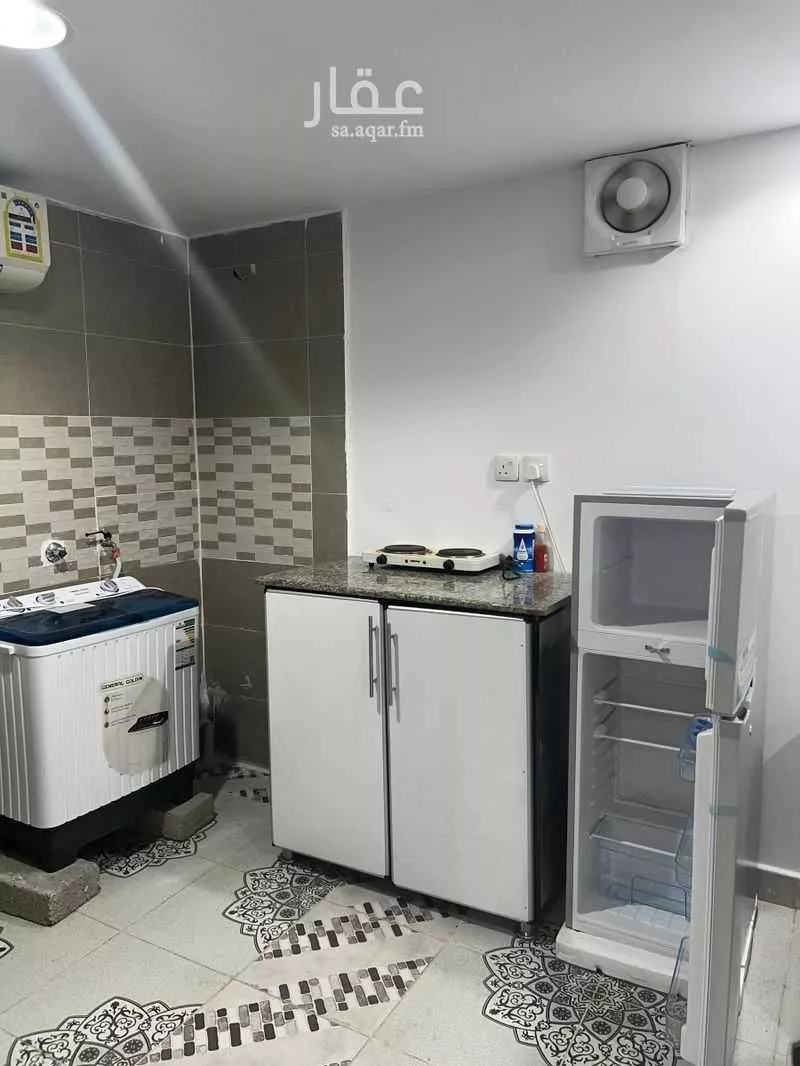 2 bedroom apartment in As Salhiyah 8