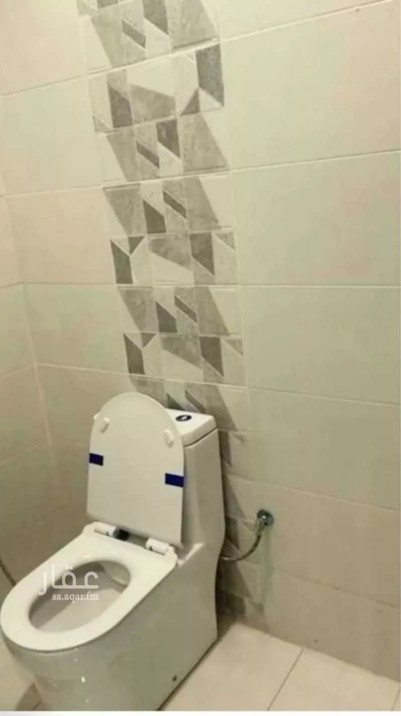 شقة 4 غرف في الزمرد 4