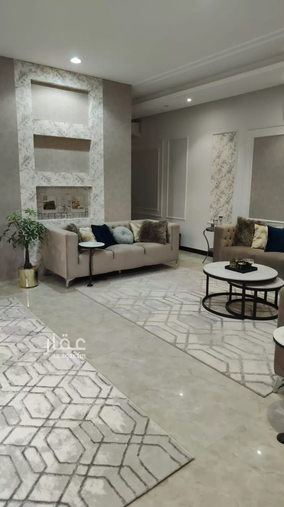 5 bedroom villa in Irqah, Riyadh 9