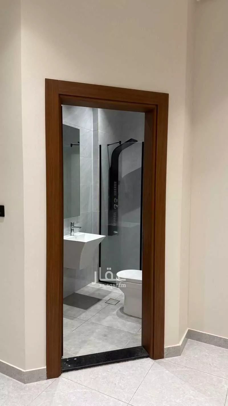 5 bedroom apartment in Al Fayha 13