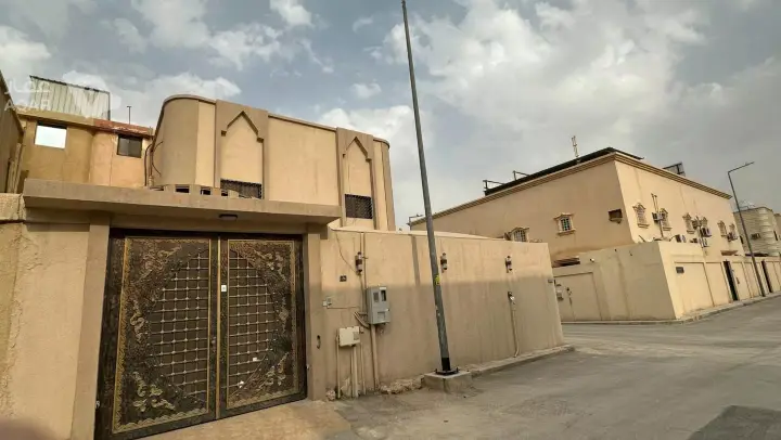 4 bedroom villa in Al Maseef, Riyadh 2