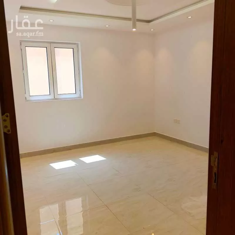 5 bedroom apartment in Al Rabwa 14