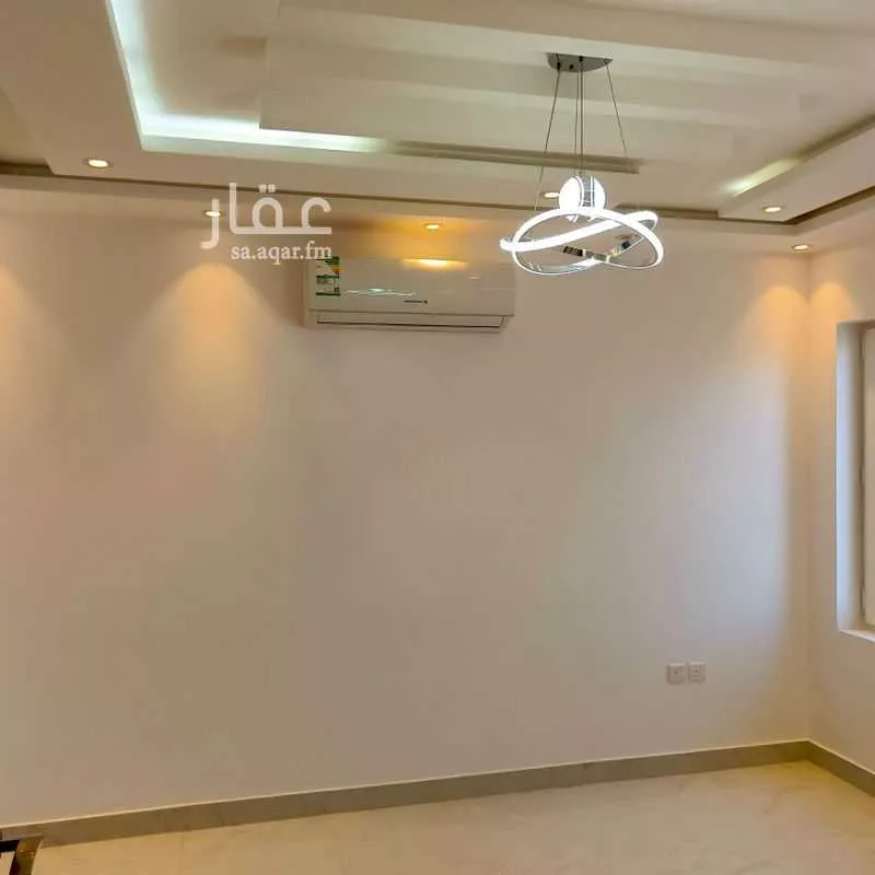 5 bedroom apartment in Al Rabwa 15