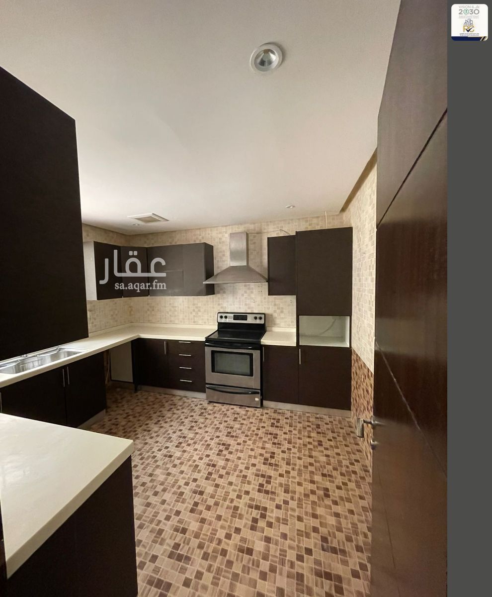 4 bedroom villa in Hittin, Riyadh 6