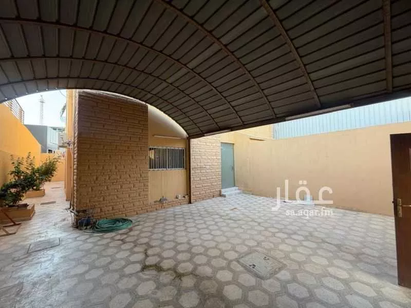 8 bedroom villa in Al Rawdah, Riyadh 13