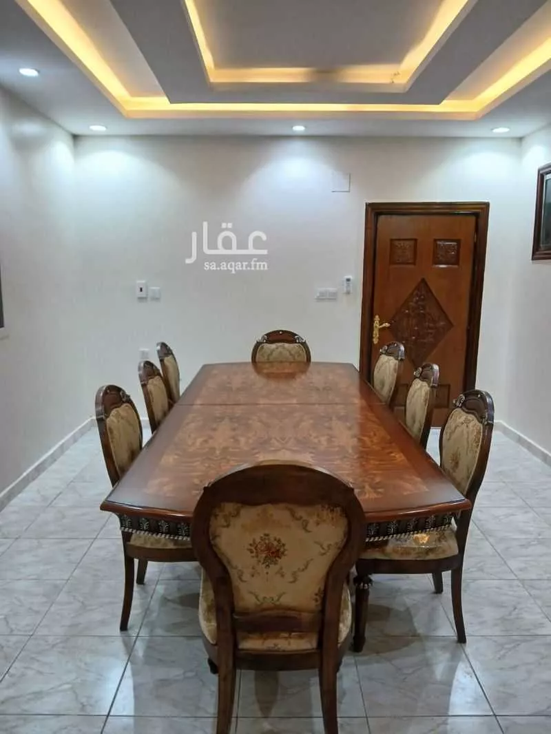 فيلا في الروضة