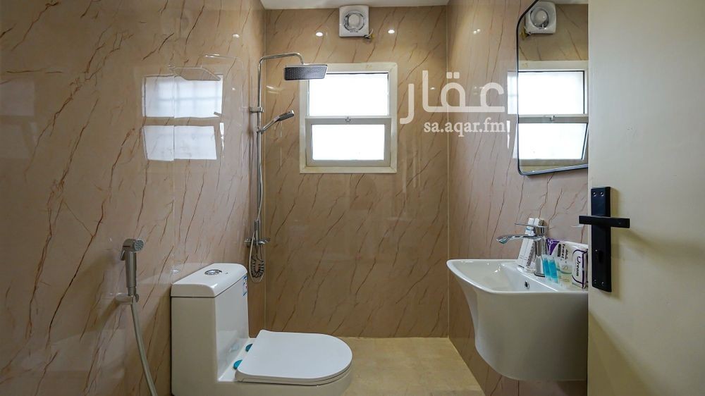 14 bedroom building in Al Malaz, Riyadh 21