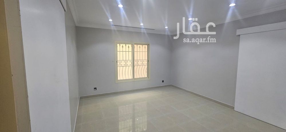4 bedroom villa in Al Khuzama, Eastern Province 13