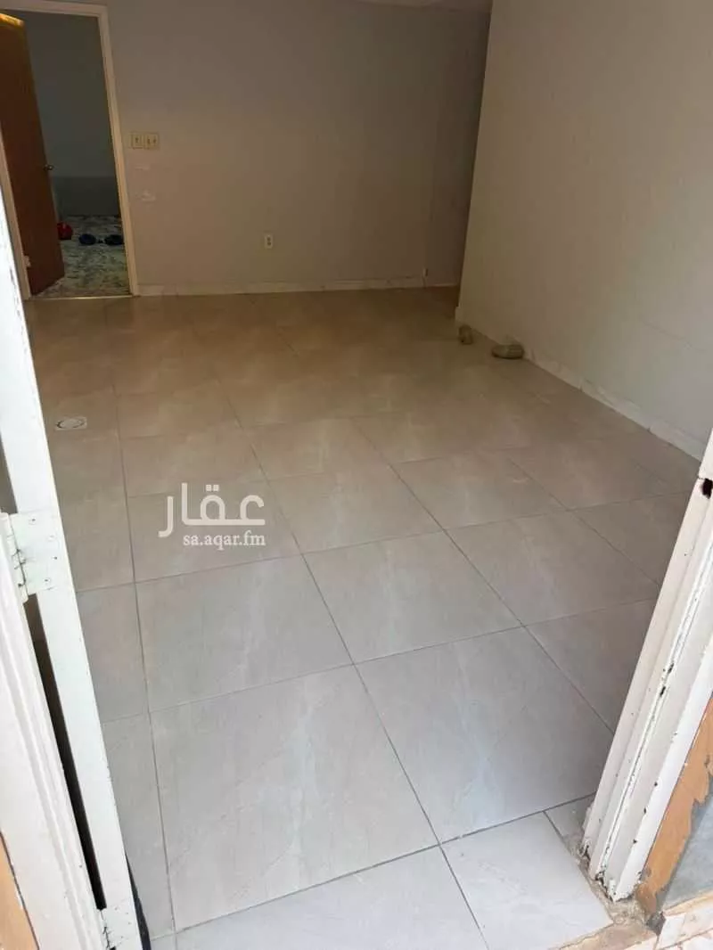 4 bedroom villa in Al Huwaylat, Eastern Province 3