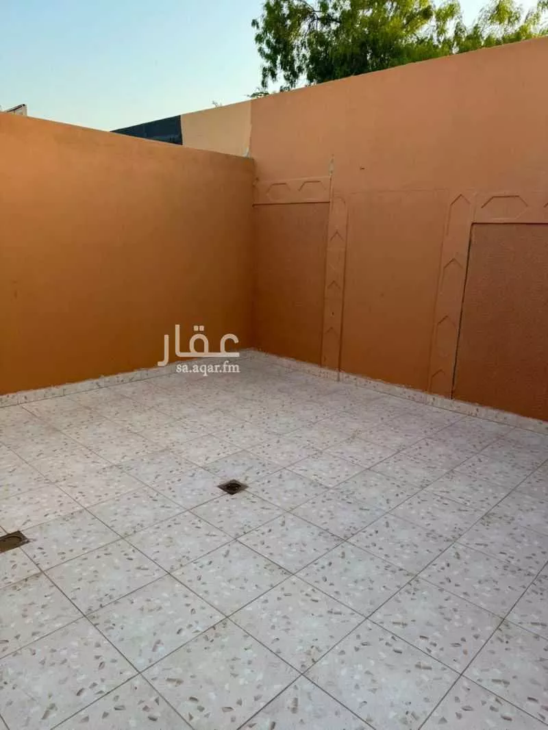 4 bedroom villa in Al Huwaylat, Eastern Province 5