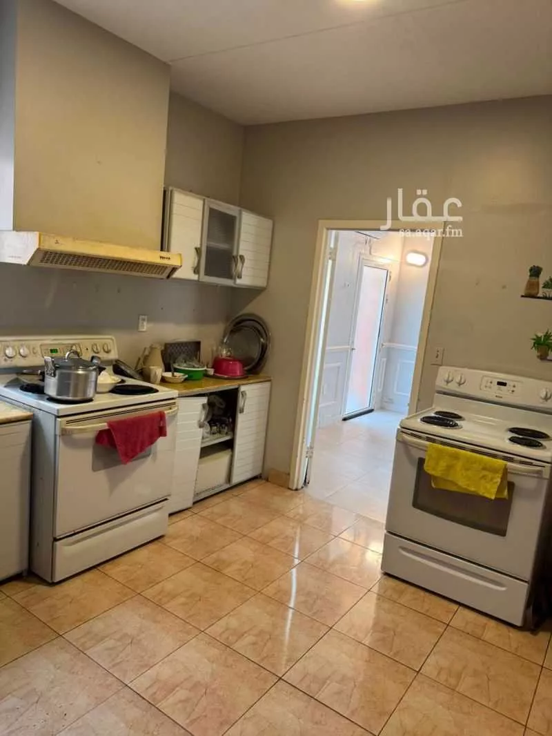 4 bedroom villa in Al Huwaylat, Eastern Province 7