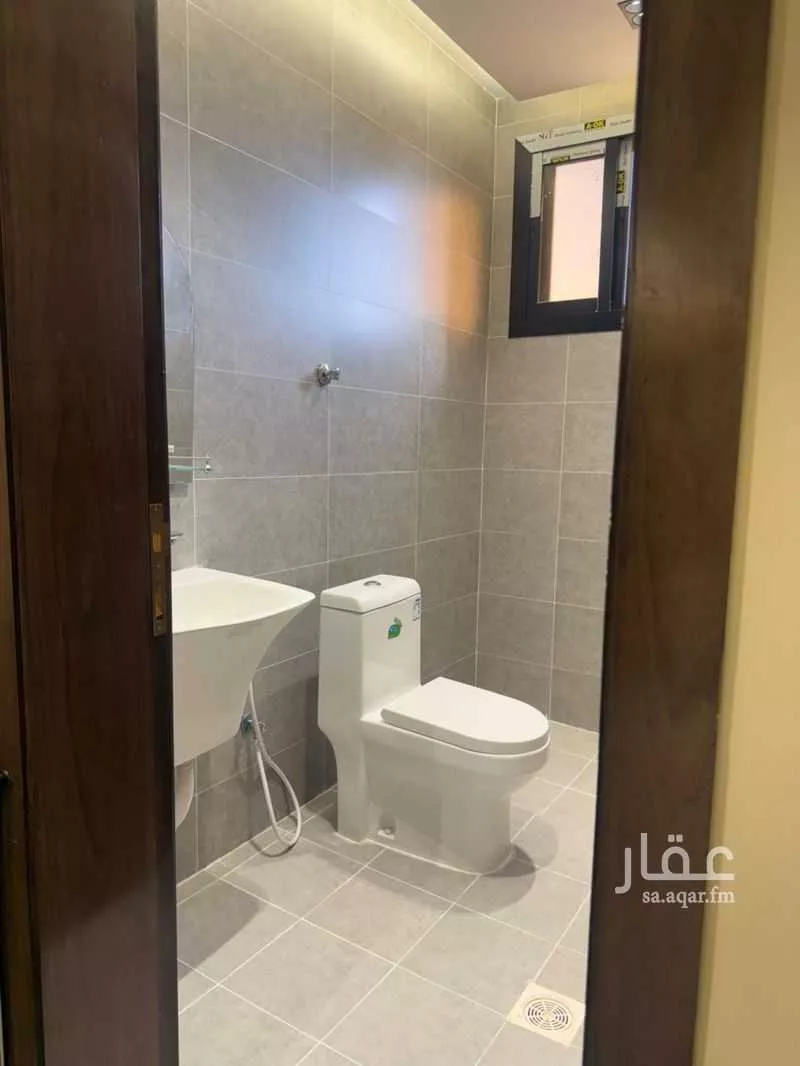 3 bedroom apartment in Al Falah 17