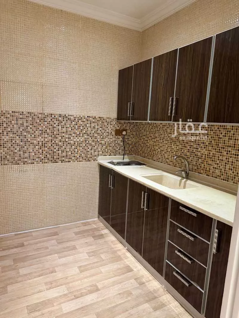 2 bedroom apartment in Al Rawdah 4