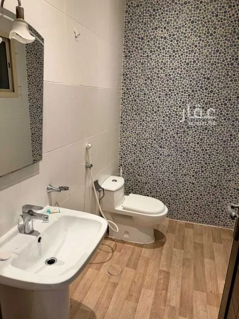 2 bedroom apartment in Al Rawdah 5