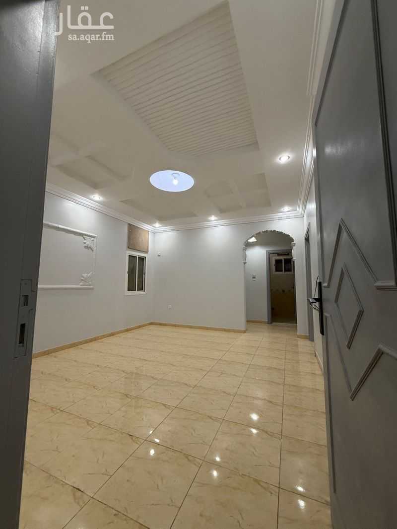 3 bedroom apartment in Al Shiraa, Jeddah 8