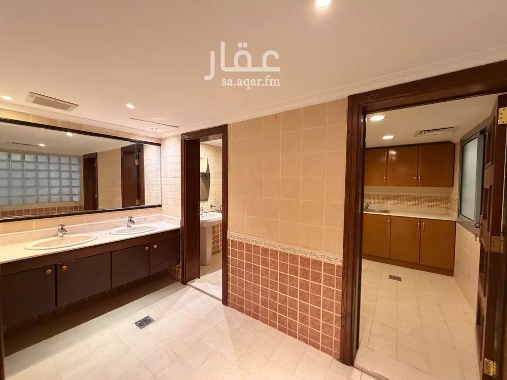 4 bedroom villa in Al Naeem, Jeddah 6