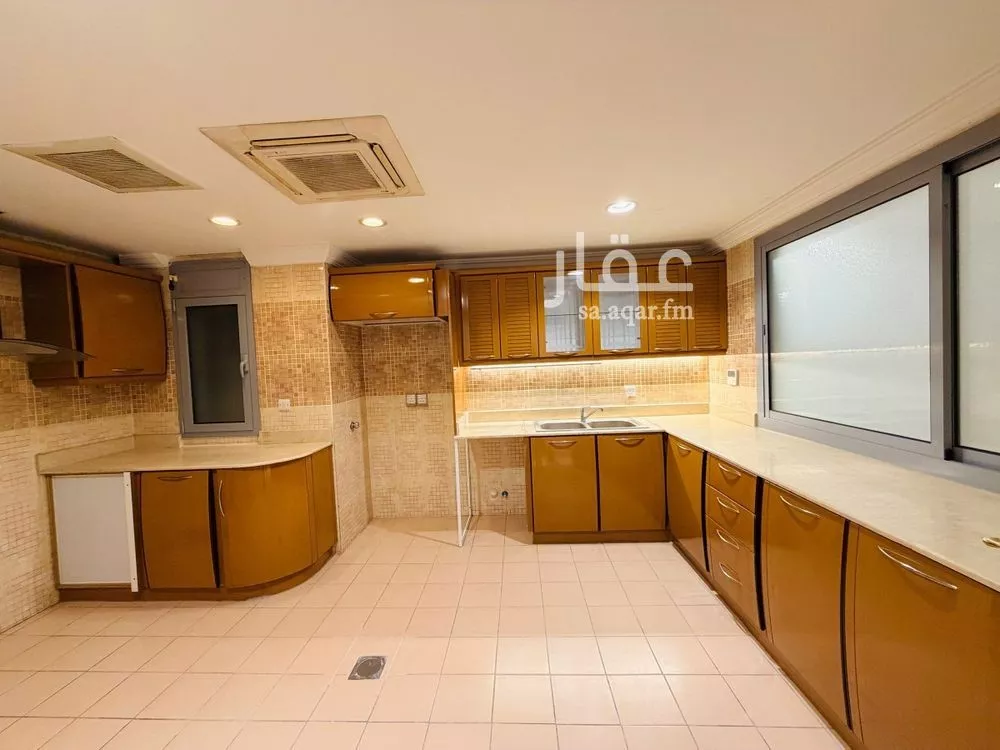 4 bedroom villa in Al Naeem, Jeddah 18