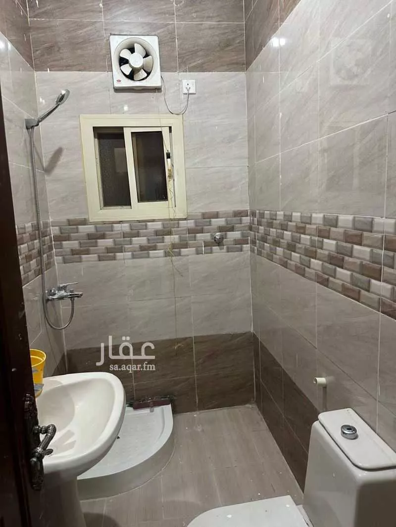5 bedroom apartment in Al Hamdaniyah 6