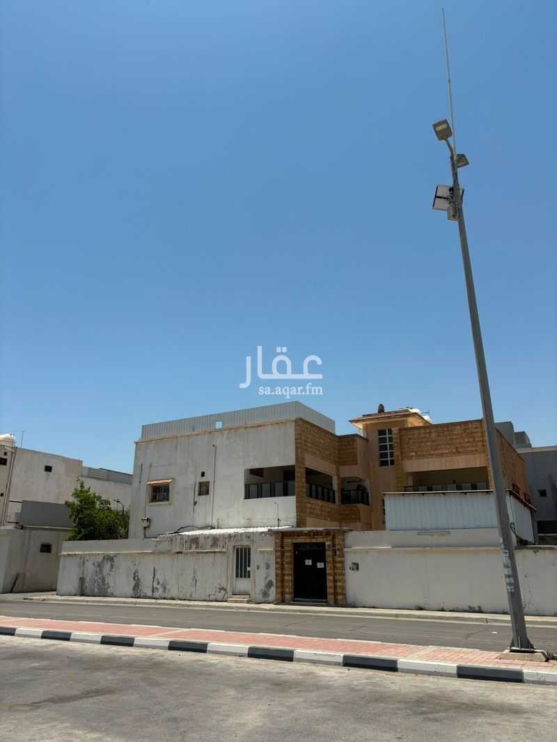 villa in Abdullah Fuad, Eastern Province 3