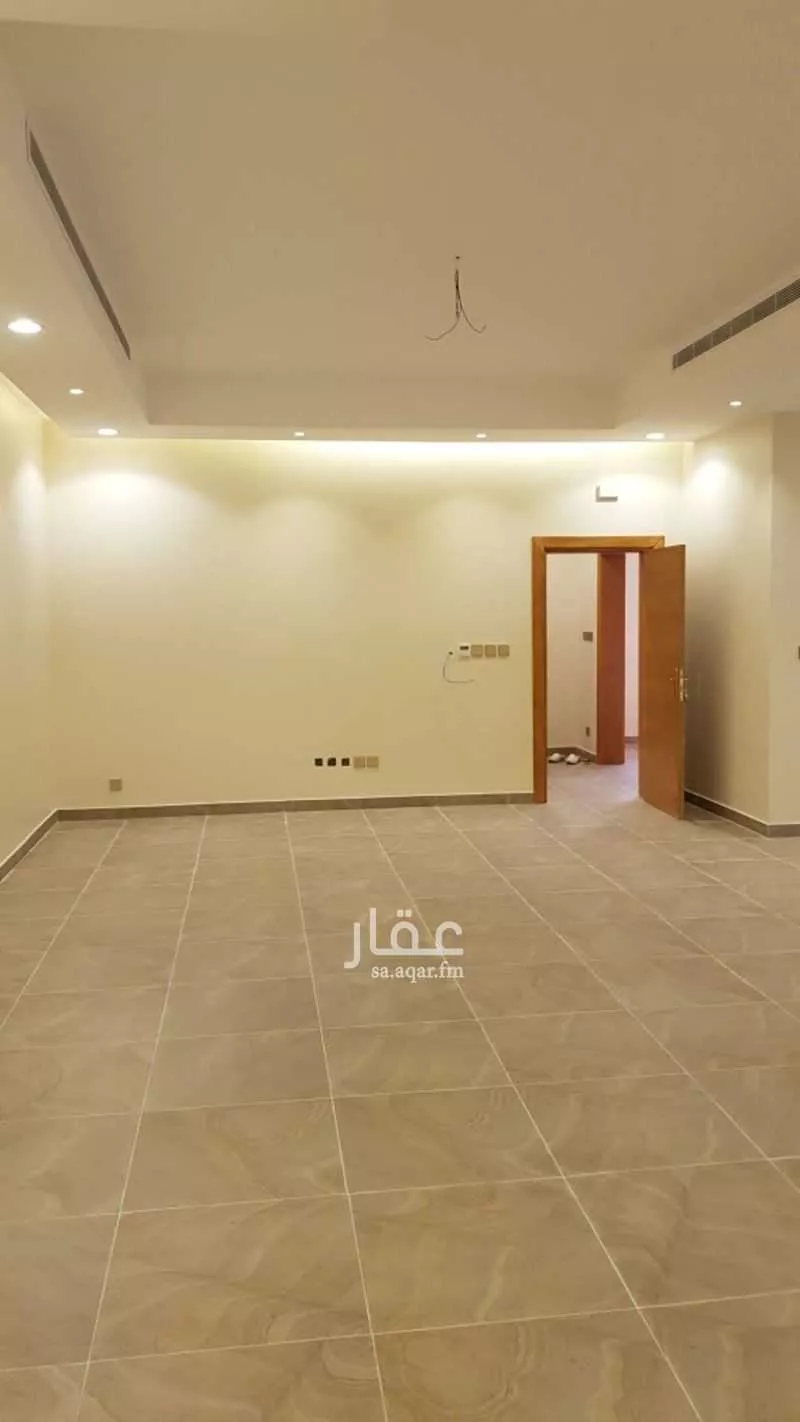 3 bedroom apartment in Al Sawari 4