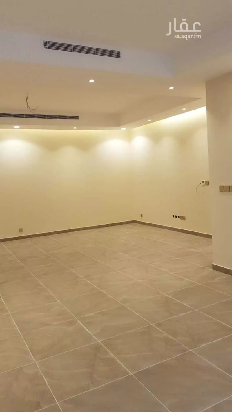 3 bedroom apartment in Al Sawari 6