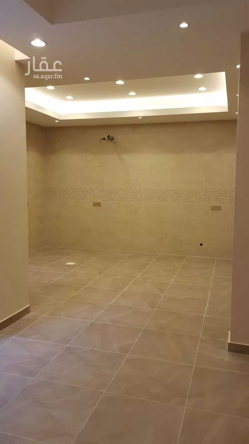 3 bedroom apartment in Al Sawari 7