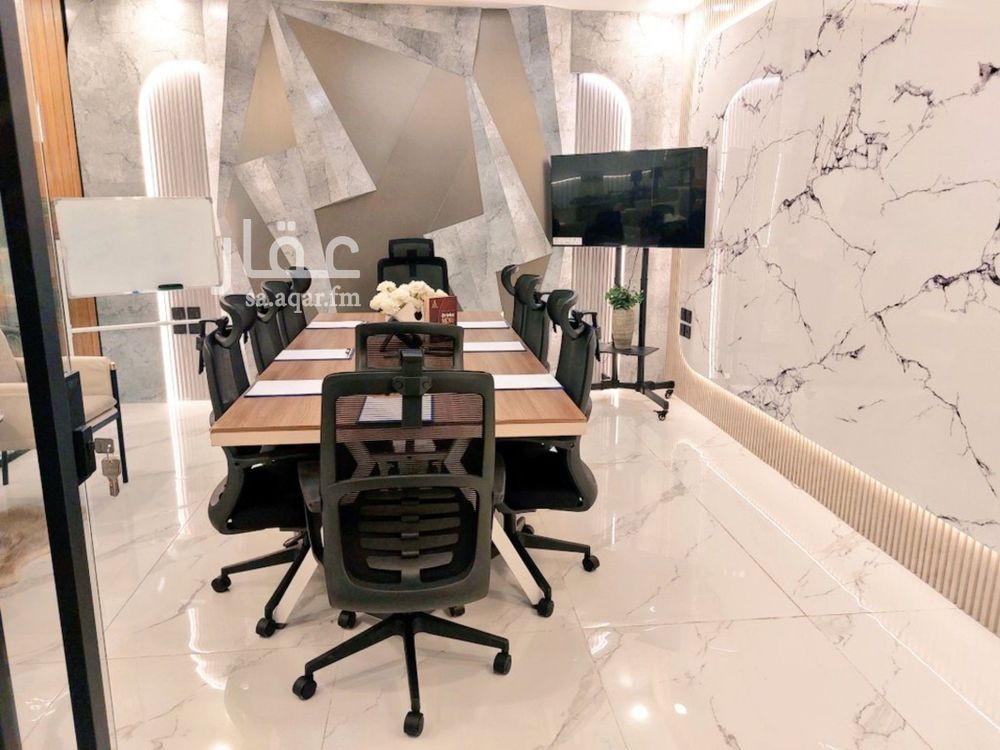 4 bedroom office in Al Olaya, Riyadh 11