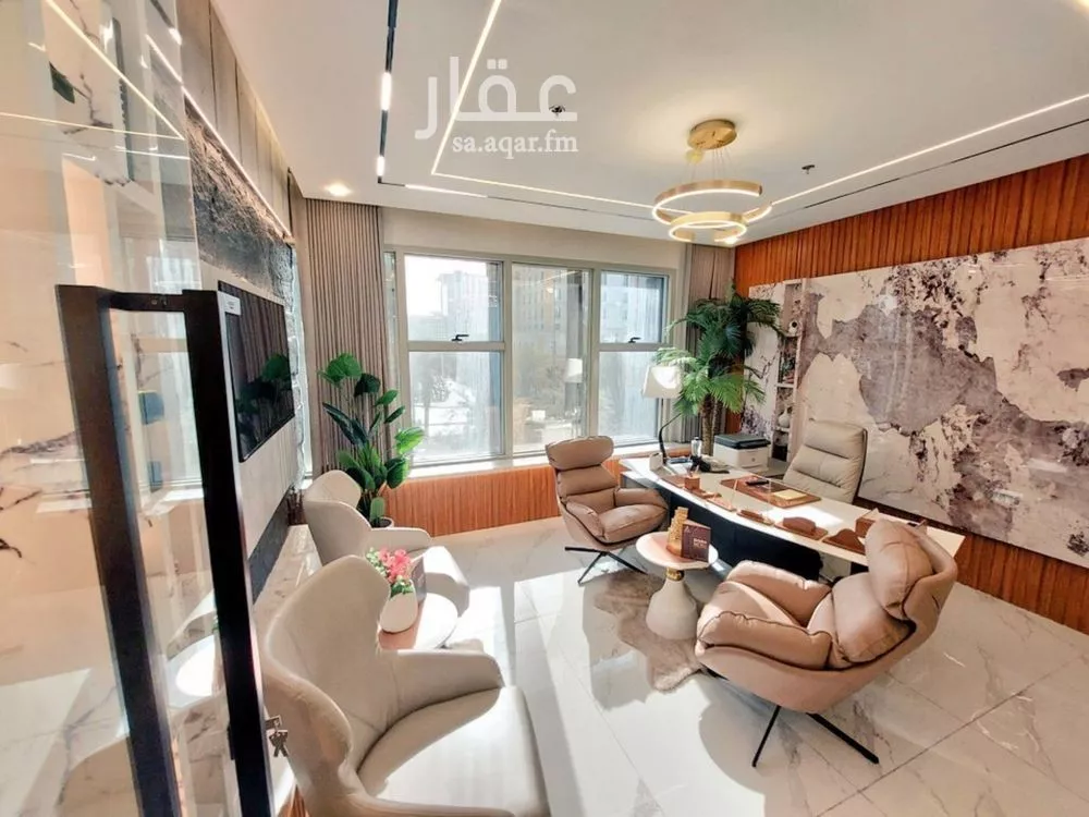 4 bedroom office in Al Olaya, Riyadh 19