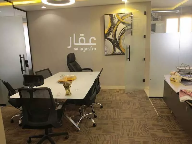 3 bedroom office in Al Hada, Riyadh 8