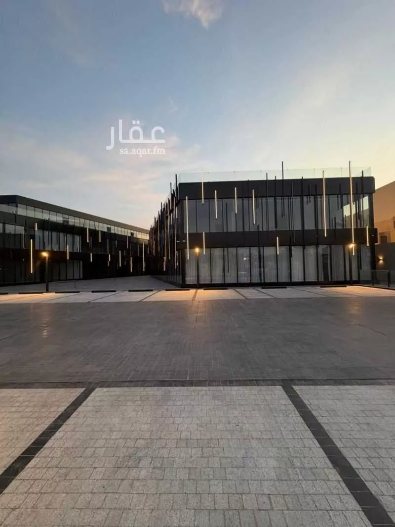 4 bedroom office in Al Rabie, Riyadh 4